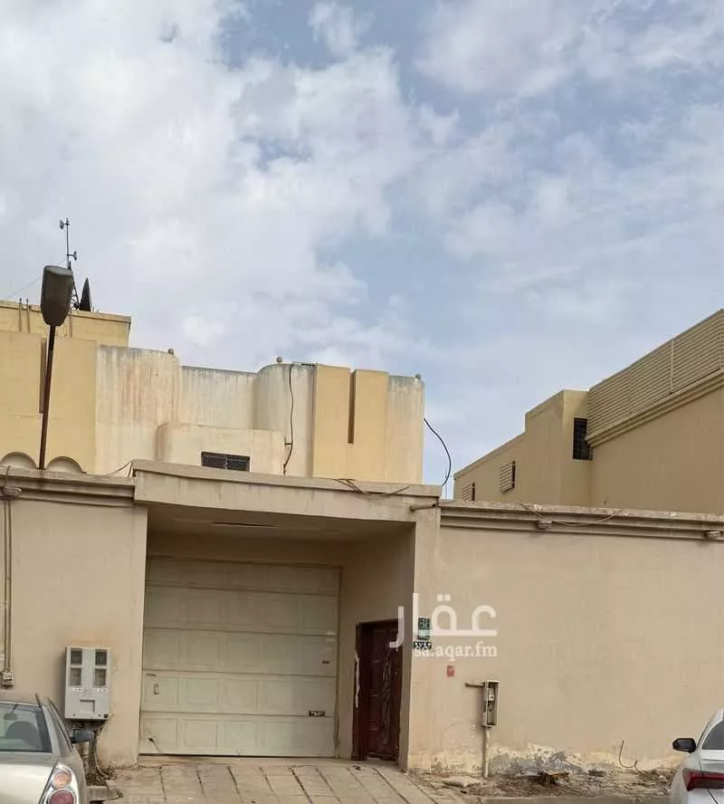 فيلا للبيع في شارع ابن حازم, حي الملك فيصل, مدينة الرياض, منطقة الرياض 1 صورة