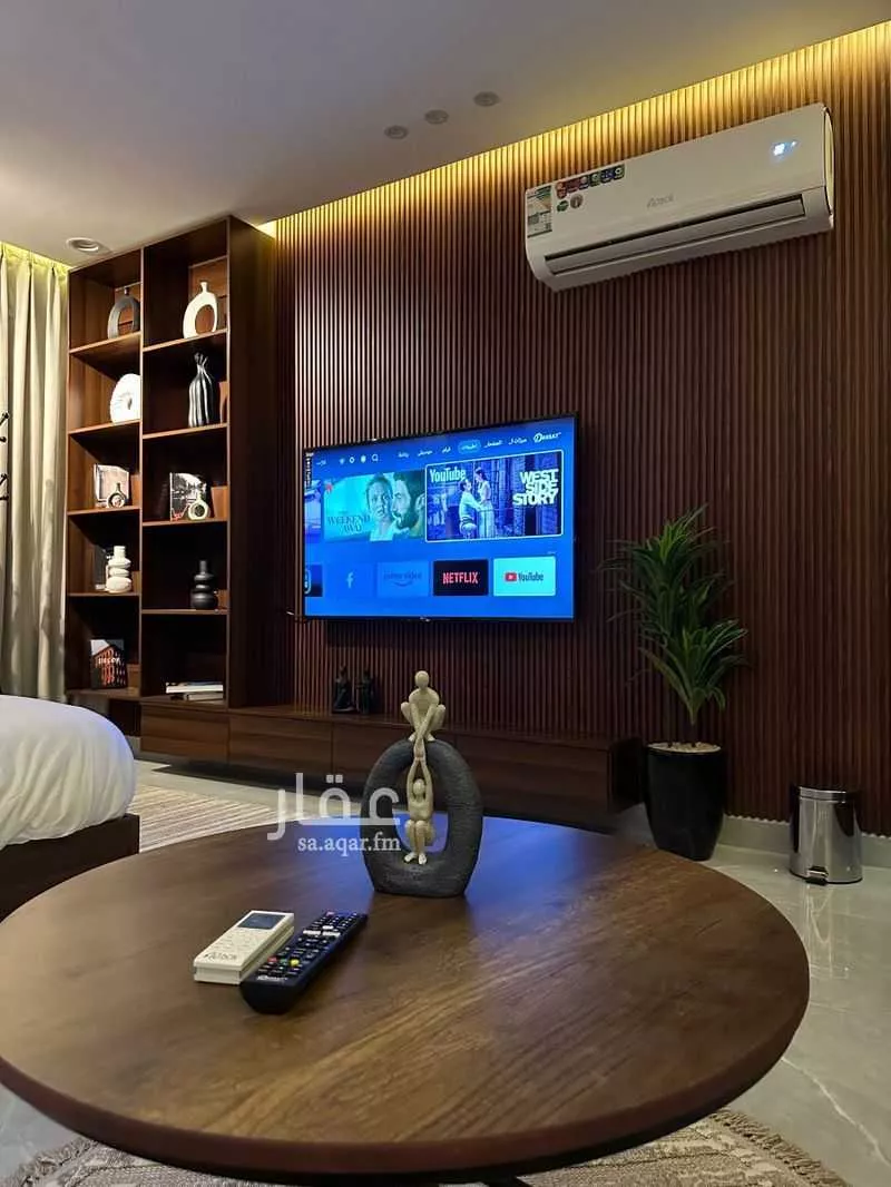 استديو مفروش للحجز في شارع رقم, حي الملقا, الرياض 1 صورة
