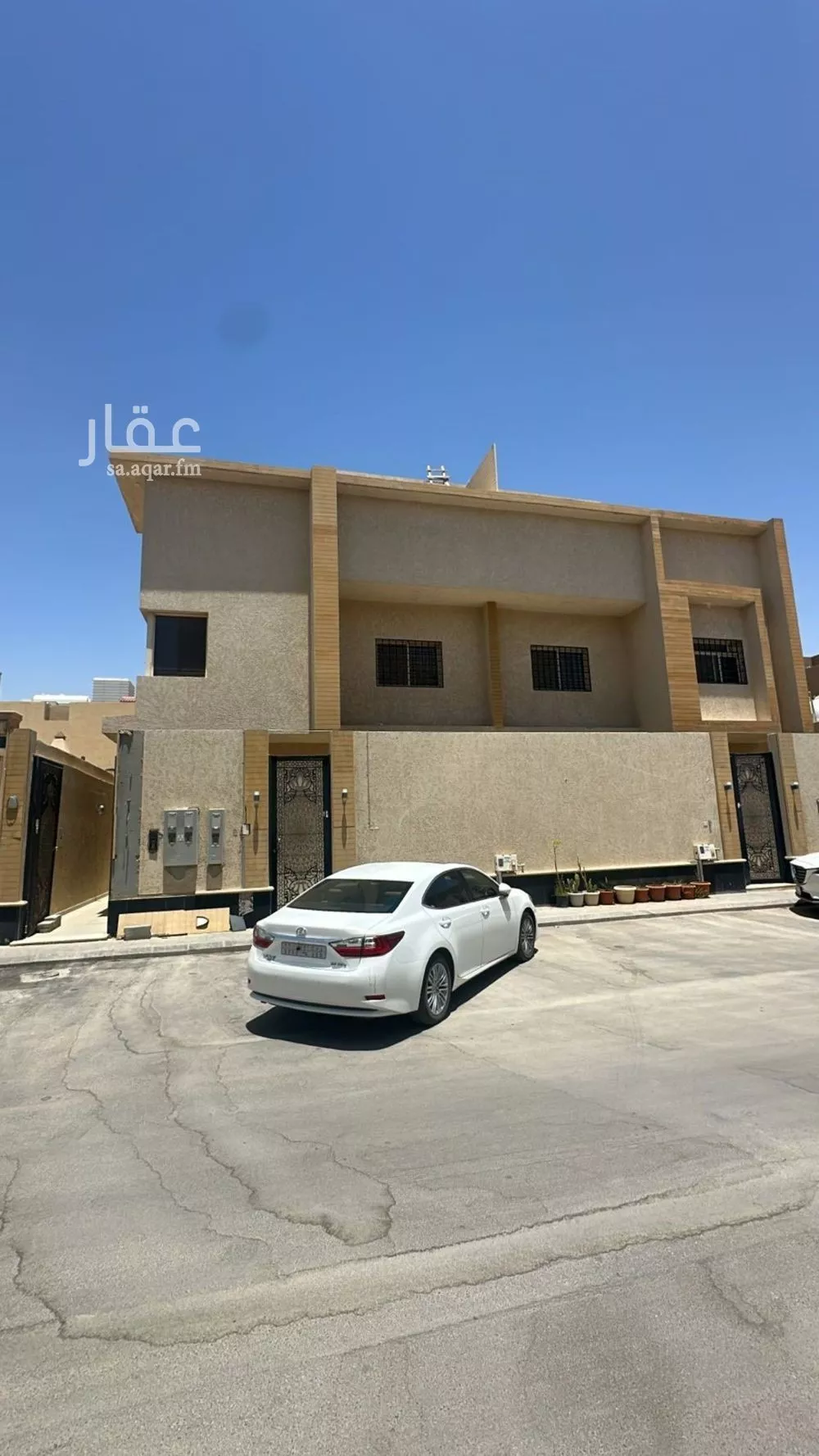 فيلا للبيع في شارع رقم 423, حي الملقا, مدينة الرياض, منطقة الرياض 1 صورة