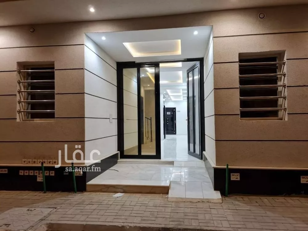 شقة للبيع في شارع عبدالله بن ابي حبيب, حي طويق, مدينة الرياض, منطقة الرياض 1 صورة