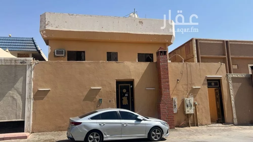 فيلا للبيع في شارع عاصم بن عمر, حي النسيم الغربي, مدينة الرياض, منطقة الرياض 1 صورة