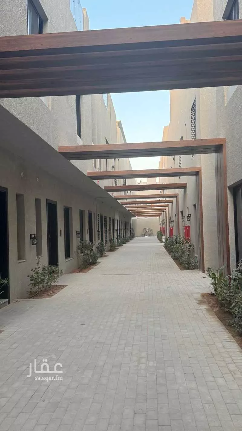 فيلا للإيجار في شارع يوسف اللخمي ، حي الرمال ، الرياض ، منطقة الرياض 1 صورة