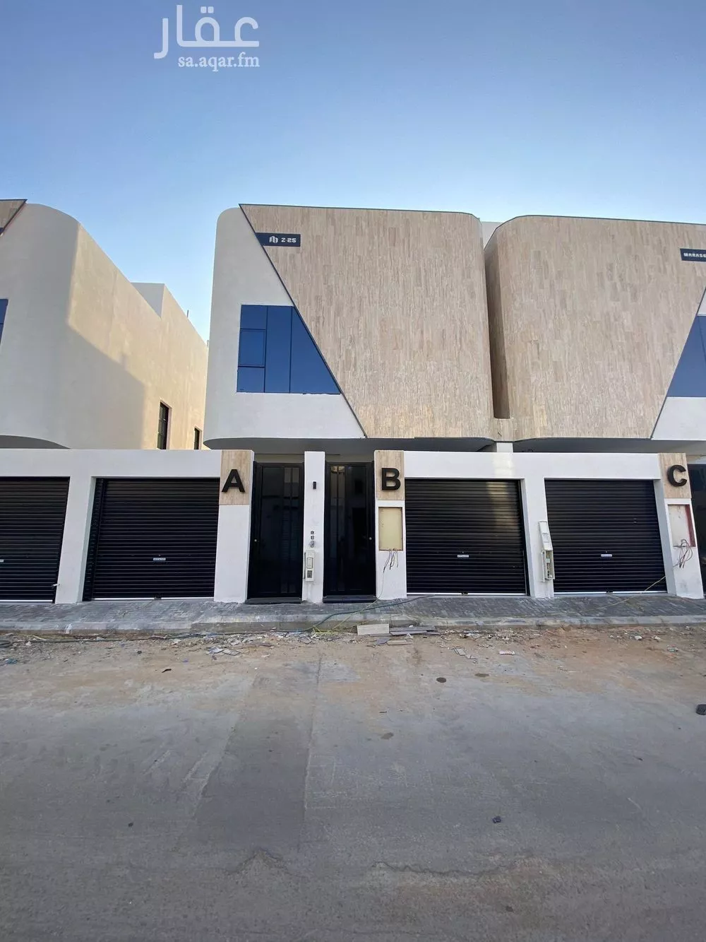 دور للبيع في شارع الظاهرية الشمالية, حي السويدي الغربي, مدينة الرياض, منطقة الرياض 1 صورة