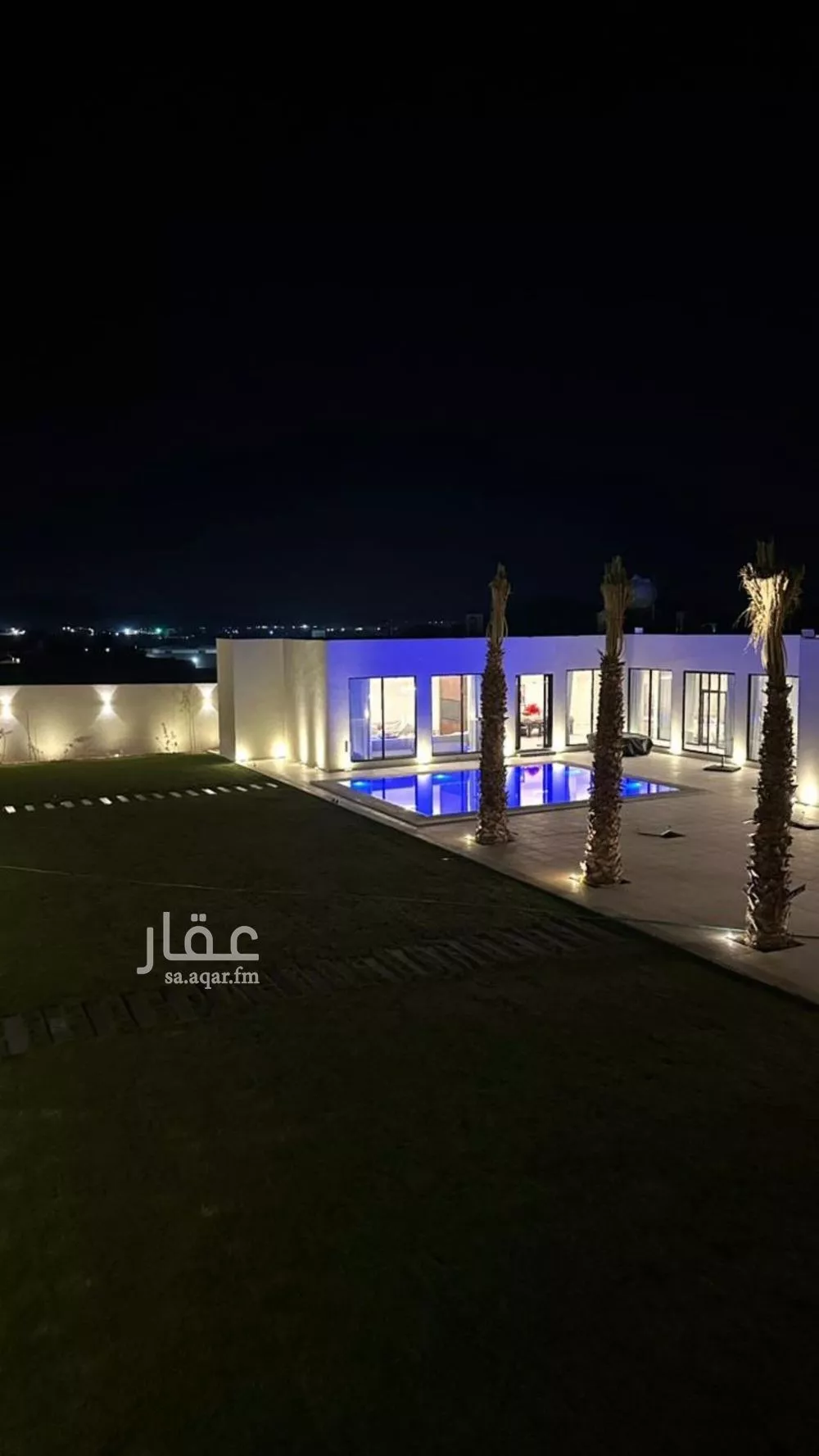 استراحة للبيع في شارع ابو اللحم الغفاري, مدينة قريه ديراب, منطقة الرياض 1 صورة
