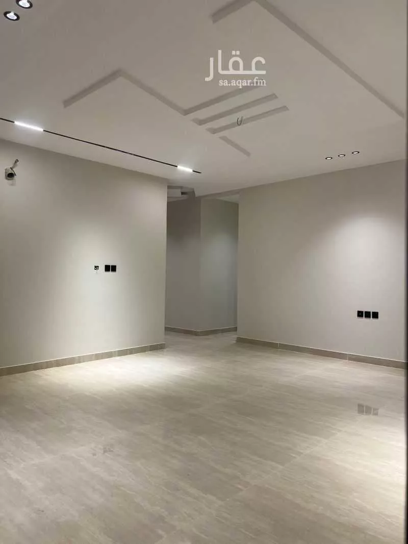 شقة للبيع في شارع الملك فهد بن عبدالعزيز سعود, حي الحمراء, مدينة الخبر, المنطقة الشرقية 1 صورة