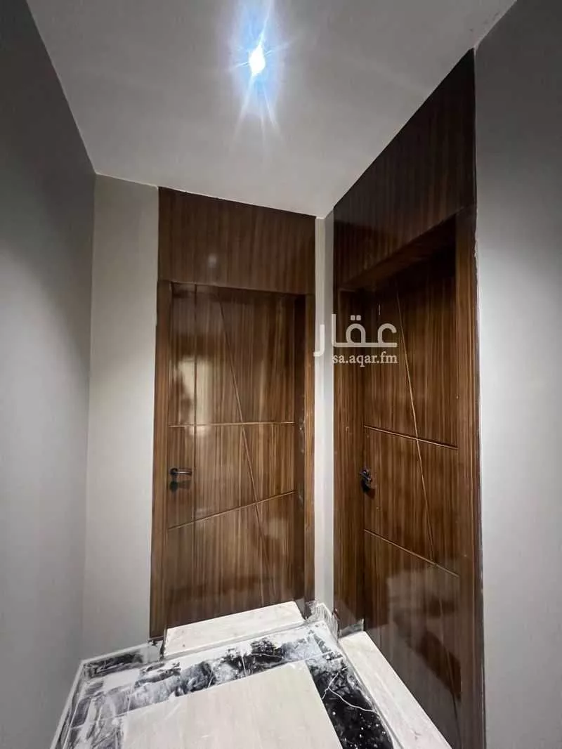 شقة للبيع في شارع ام الهوشان, حي الحمراء, مدينة الخبر, المنطقة الشرقية 1 صورة