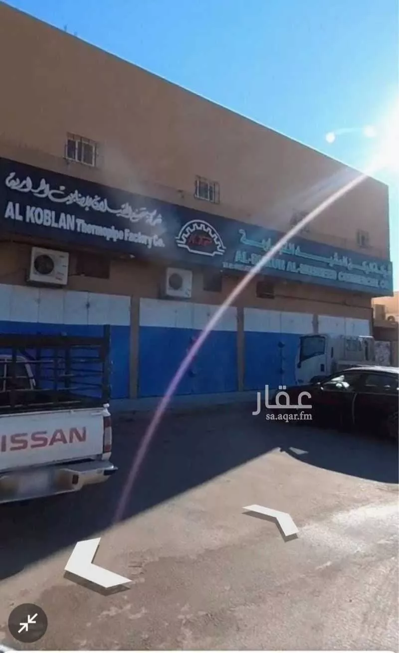 عمارة للبيع في شارع طيبة, حي ظهرة لبن, مدينة الرياض, منطقة الرياض 1 صورة