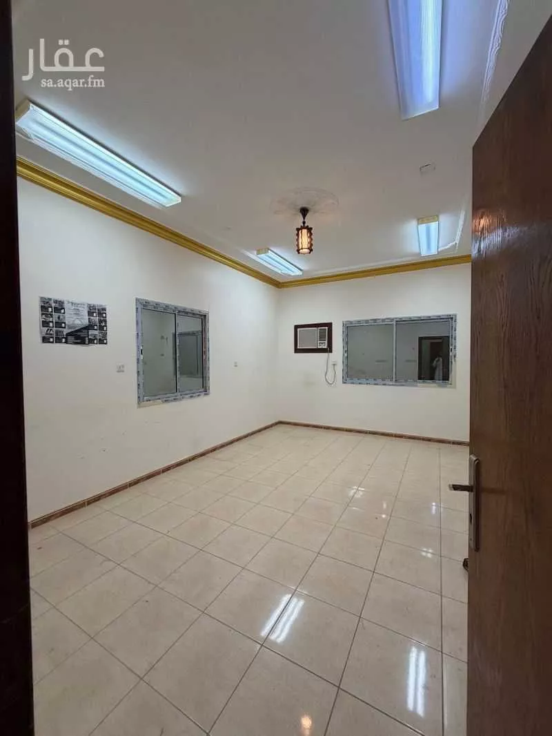 شقة للإيجار في شارع عبدالرحمن بن عوف, حي طيبة, مدينة الدمام, المنطقة الشرقية 1 صورة