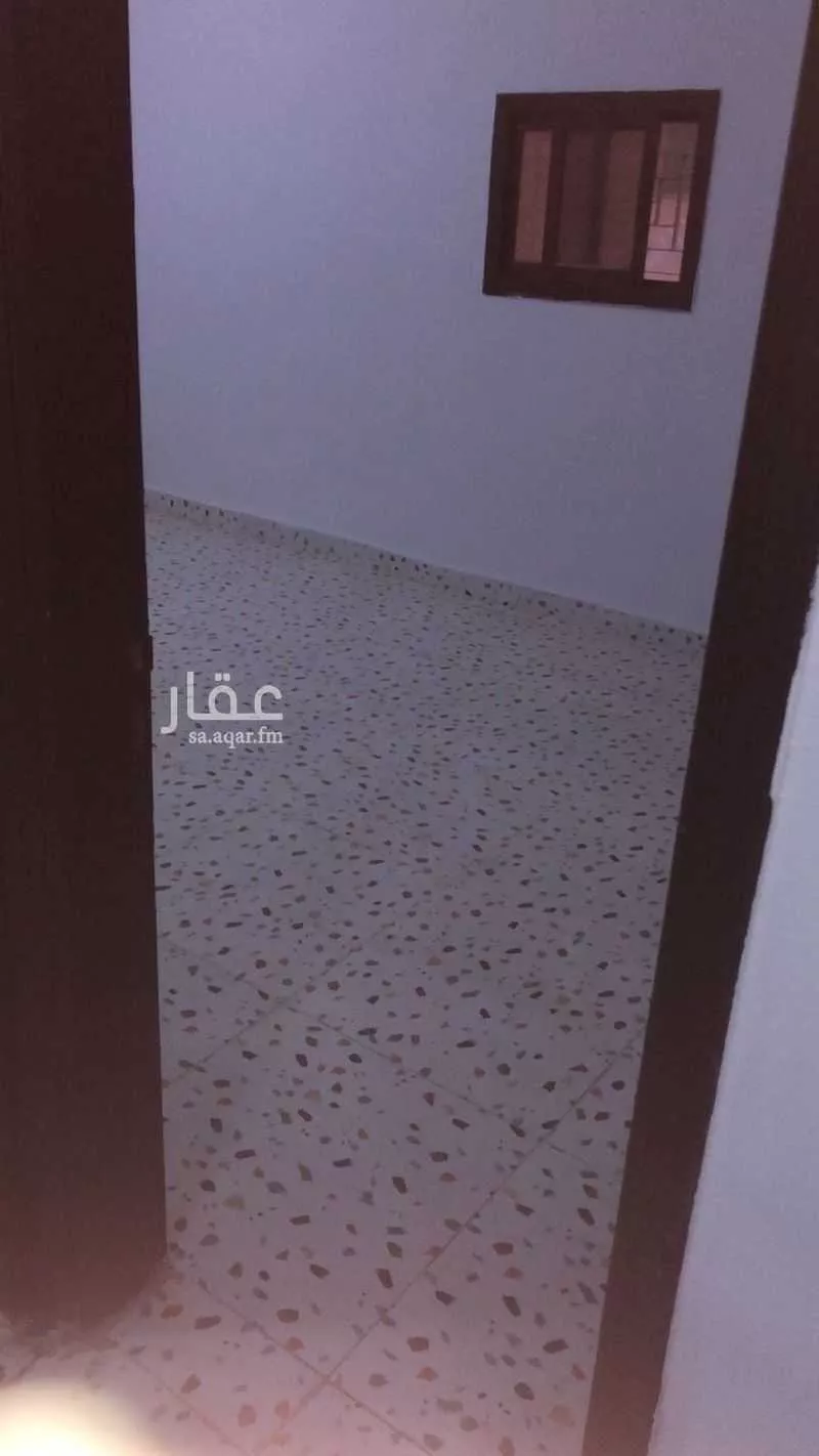 دور للإيجار في شارع ثابت بن حزم, حي أم الحمام الشرقي, مدينة الرياض, منطقة الرياض 1 صورة