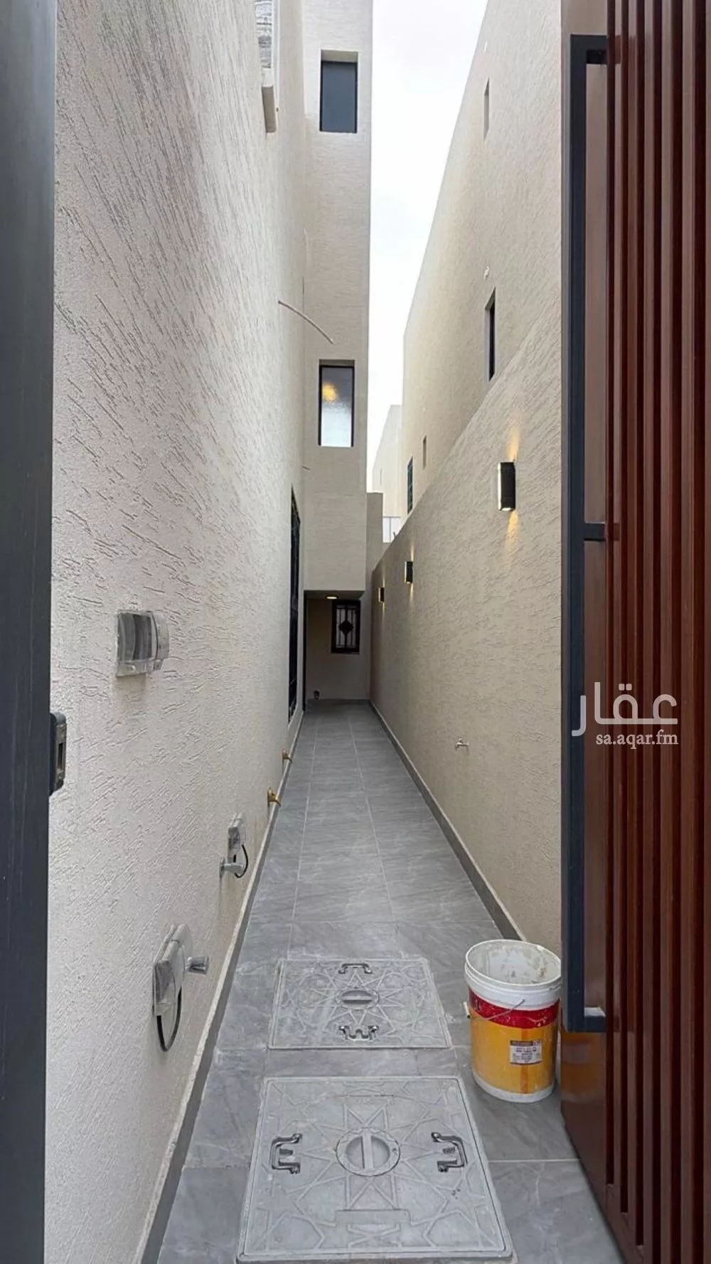 فيلا للبيع في شارع مافيه اسم , حي الرمال, مدينة الرياض, منطقة الرياض 1 صورة