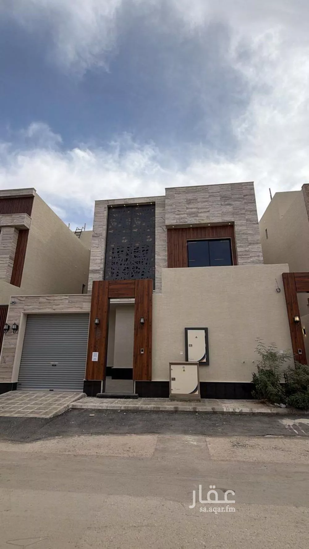 دور للبيع في شارع مافيه اسم , حي الرمال, مدينة الرياض, منطقة الرياض 1 صورة