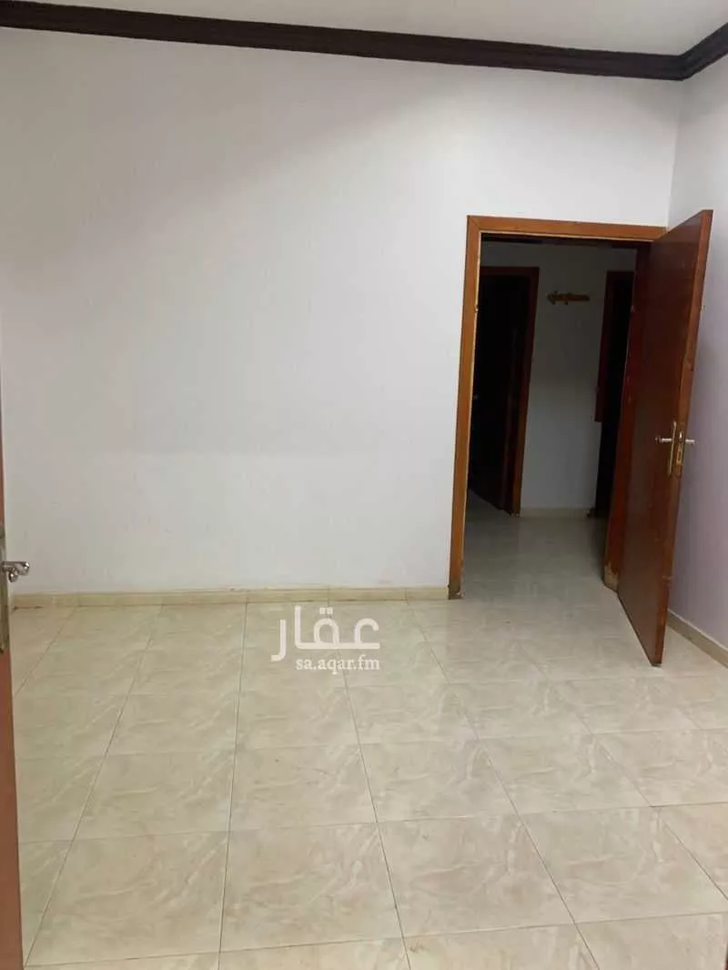 شقة للإيجار في شارع عباده بن قيس بن كعب ، حي النايفية ، الهفوف ، الاحساء 1 صورة