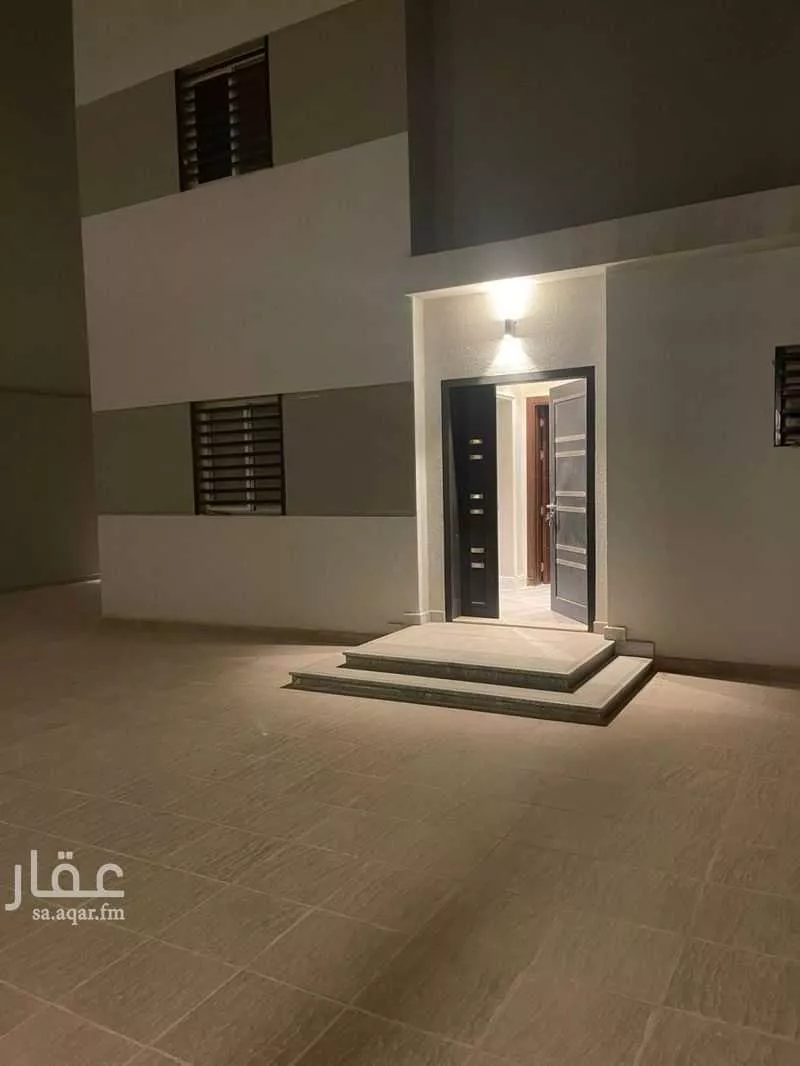 فيلا للإيجار في شارع سقطرة, حي الجنادرية, الرياض 1 صورة