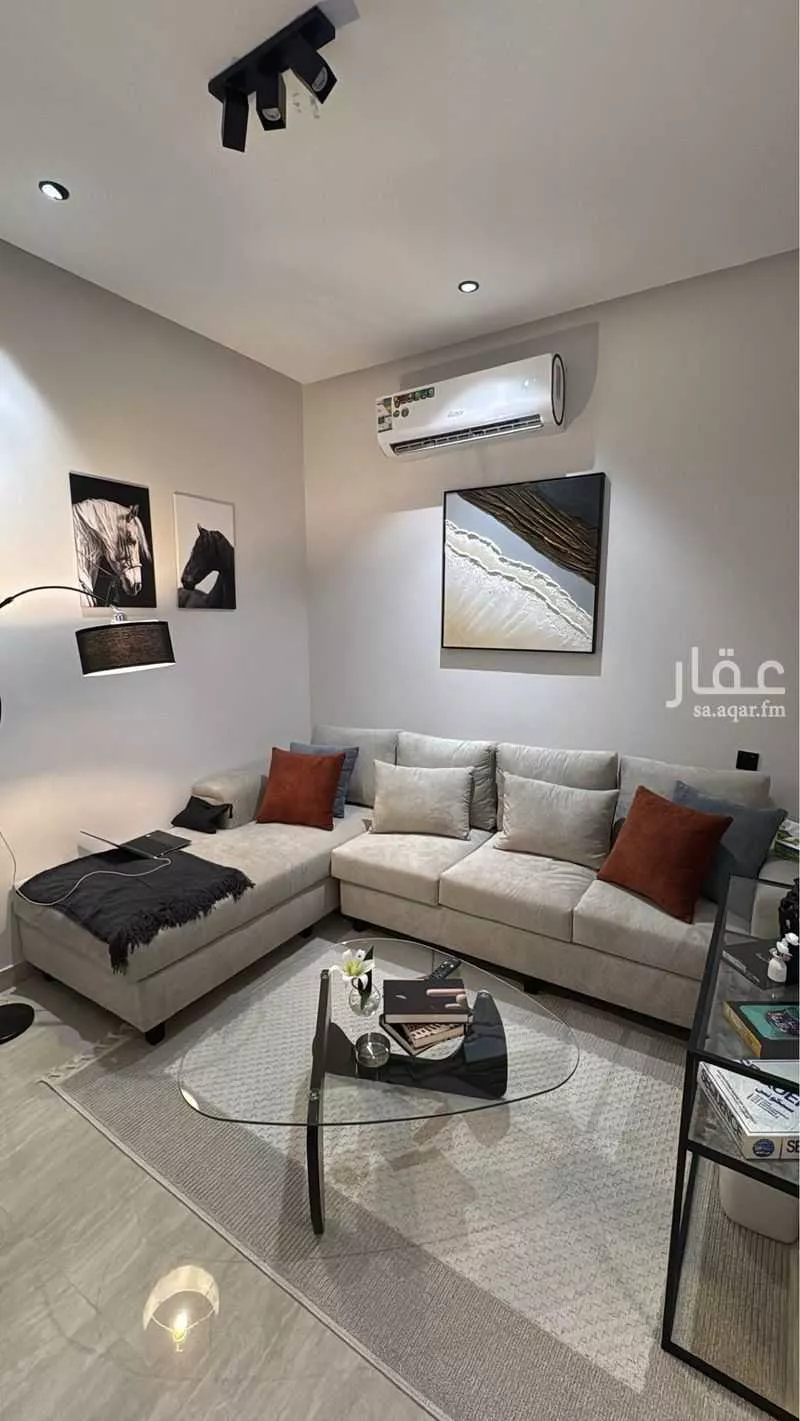 استديو مفروش للحجز في شارع الأمير متعب بن عبدالعزيز ، حي القرية الثانية ، الدمام ، الدمام 1 صورة