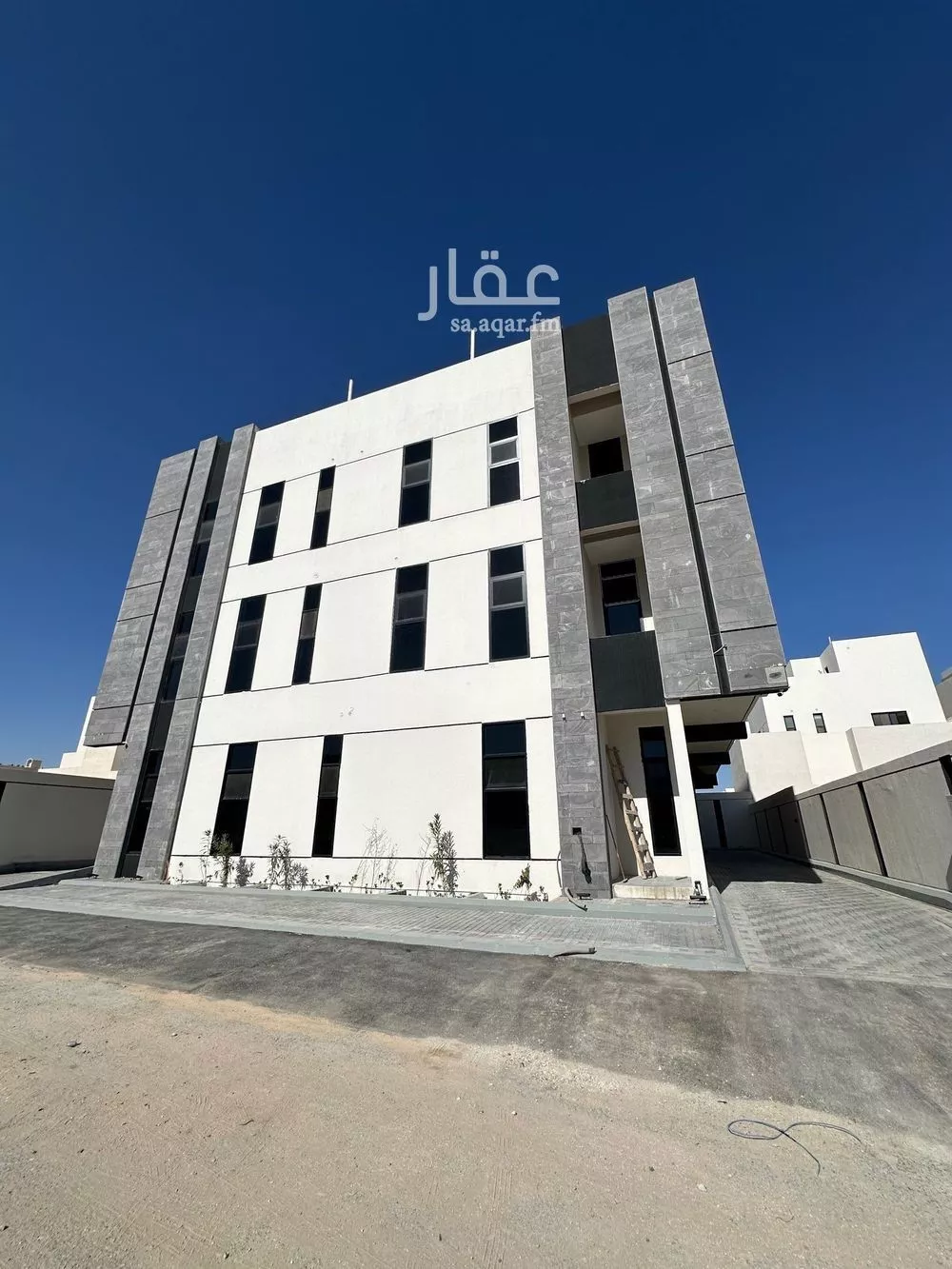 شقة للإيجار في شارع عمير بن سنان بن عرفطة, حي المهدية, مدينة الرياض, منطقة الرياض 1 صورة
