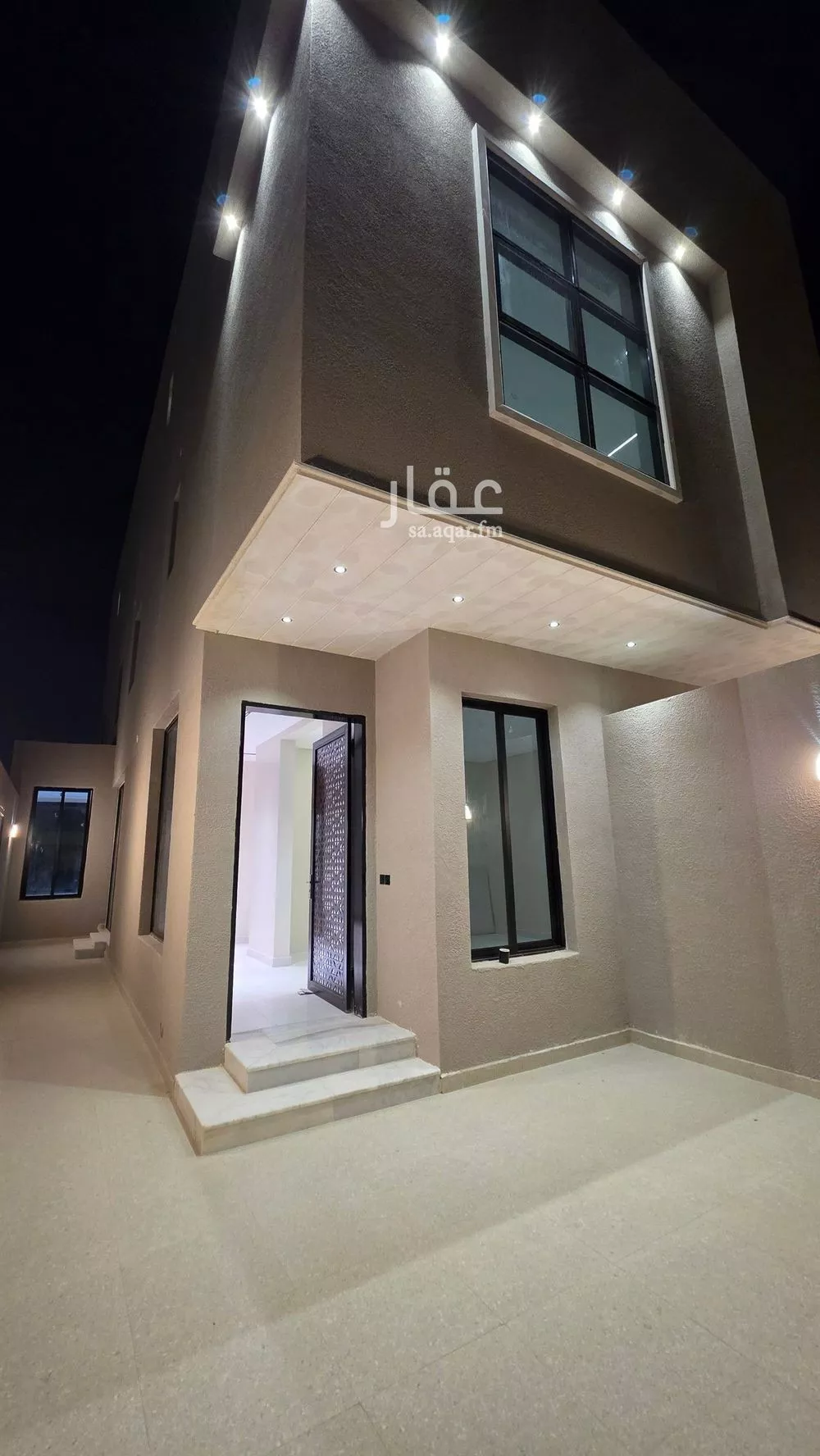 دور للبيع في شارع ابي جعفر بن ابي زيد, حي الخليج, مدينة الرياض, منطقة الرياض 1 صورة