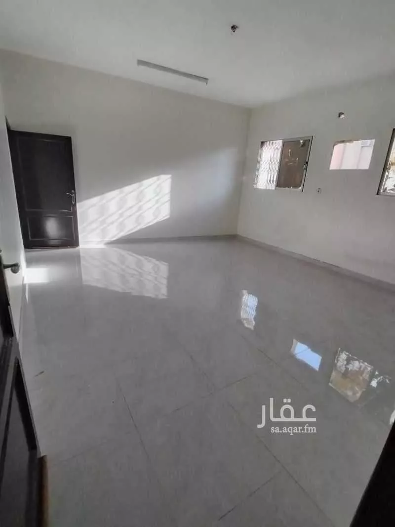 شقة للإيجار في شارع عمرو بن مالك البكري, حي سلطانة, مدينة الرياض, منطقة الرياض 1 صورة