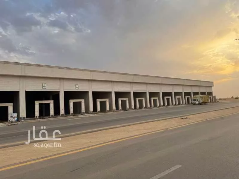 محل للإيجار في حي النخيل, مدينة بريده, منطقة القصيم 1 صورة