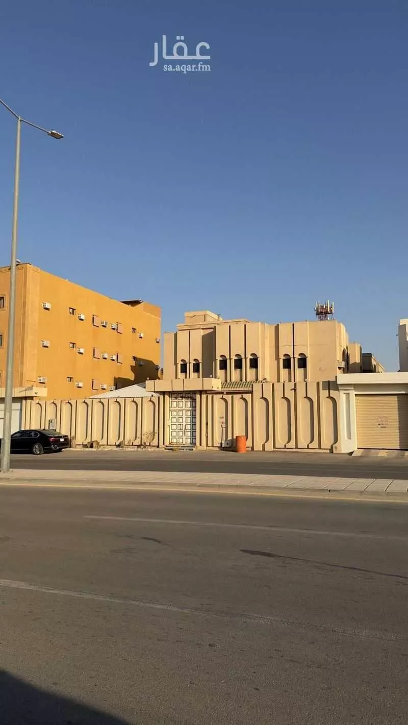 فيلا للبيع في شارع موسى العبدالله العضيب, حي الروضة, مدينة بريده, منطقة القصيم 1 صورة