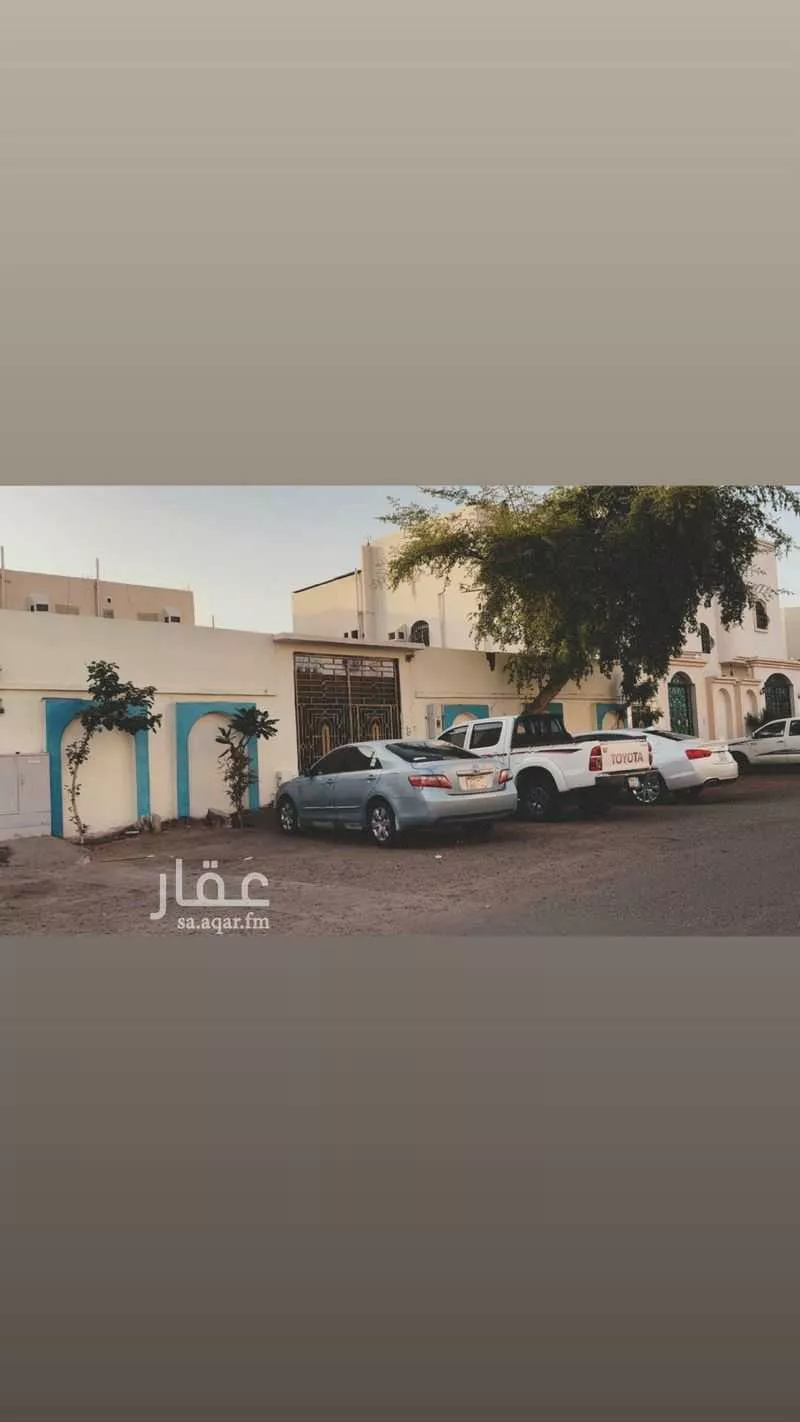 بيت للبيع في شارع عبدالرحمن ابن عكرمة ، حي العزيزية ، المدينة المنورة ، منطقة المدينة المنورة 1 صورة