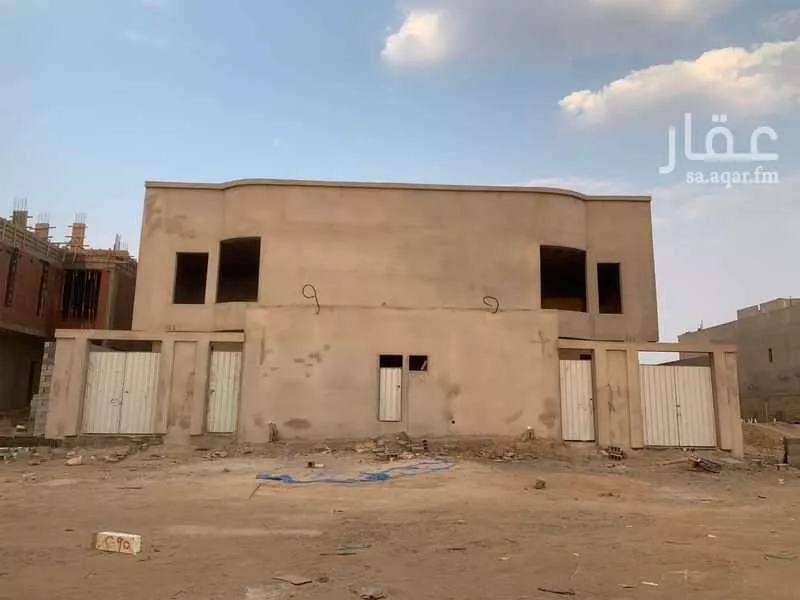 عمارة للبيع في شارع حرمله بن المنذر الكندي ، حي البشائر ، جدة ، جدة 1 صورة