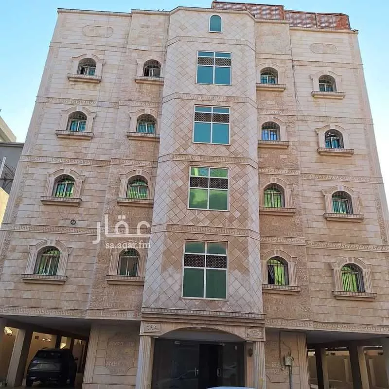 عمارة للبيع في شارع بن حماد بن زيد, حي الرغامة, مدينة جدة, منطقة مكة المكرمة 1 صورة