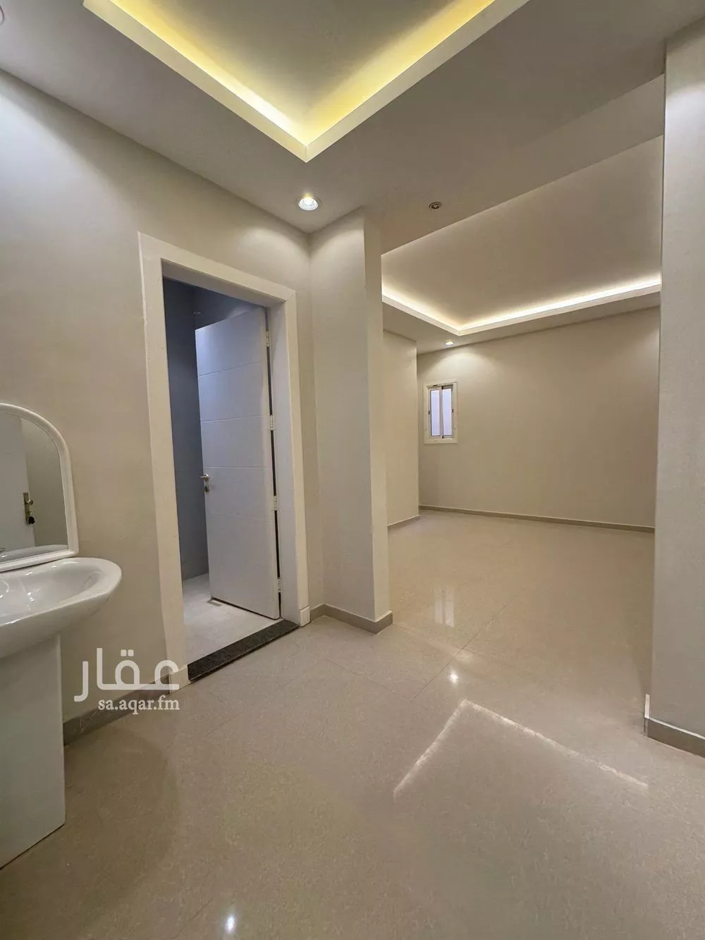 شقة للإيجار في شارع رقم 308, حي الملقا, مدينة الرياض, منطقة الرياض 1 صورة