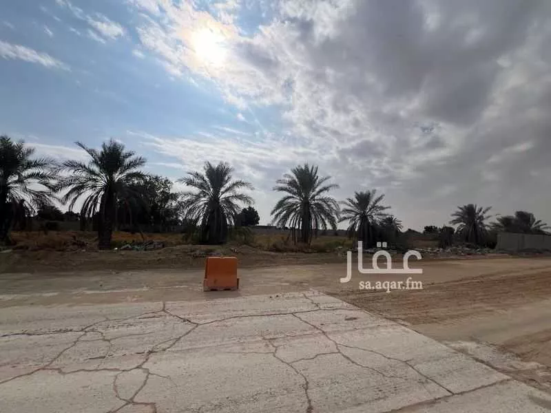 أرض للإيجار في حي أبو معن, مدينة القطيف, المنطقة الشرقية 1 صورة