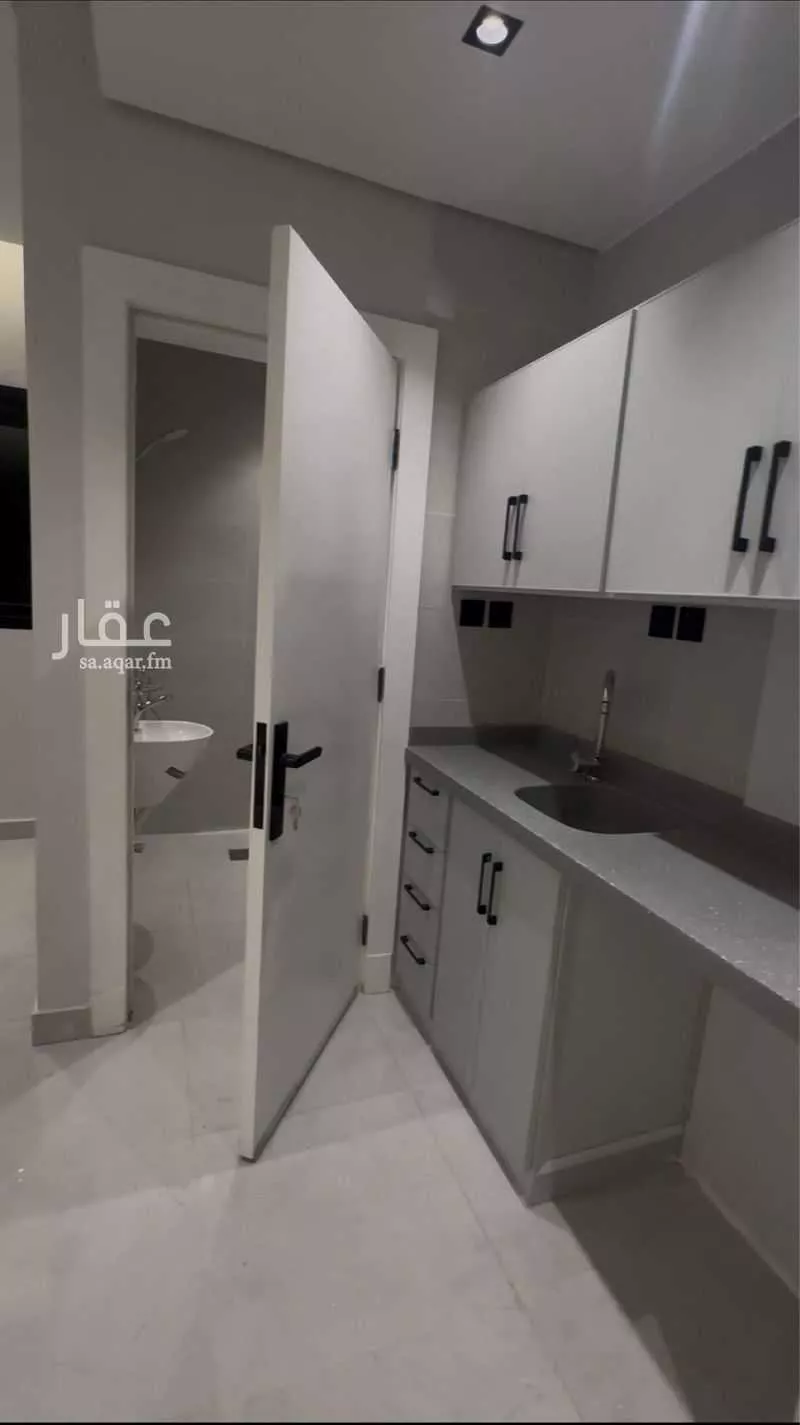 شقة للإيجار في شارع الحسين بن علي, حي الإزدهار, مدينة الرياض, منطقة الرياض 1 صورة