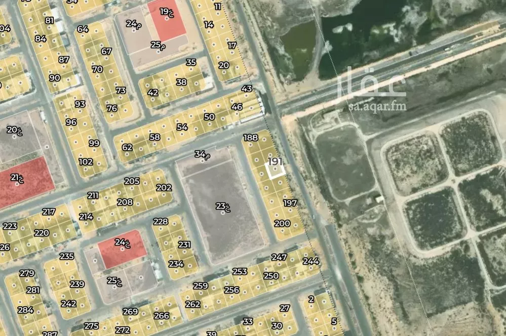 أرض للبيع في شارع حي ج16 4, حي حي البساتين - بقيق, مدينة بقيق, المنطقة الشرقية 1 صورة