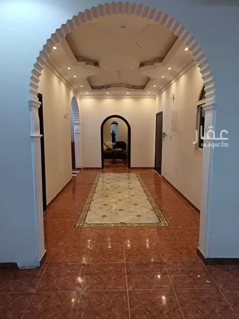 عمارة للبيع في شارع أبي الكرم عبد السلام, حي بطحاء قريش, مدينة مكة المكرمة, منطقة مكة المكرمة 1 صورة