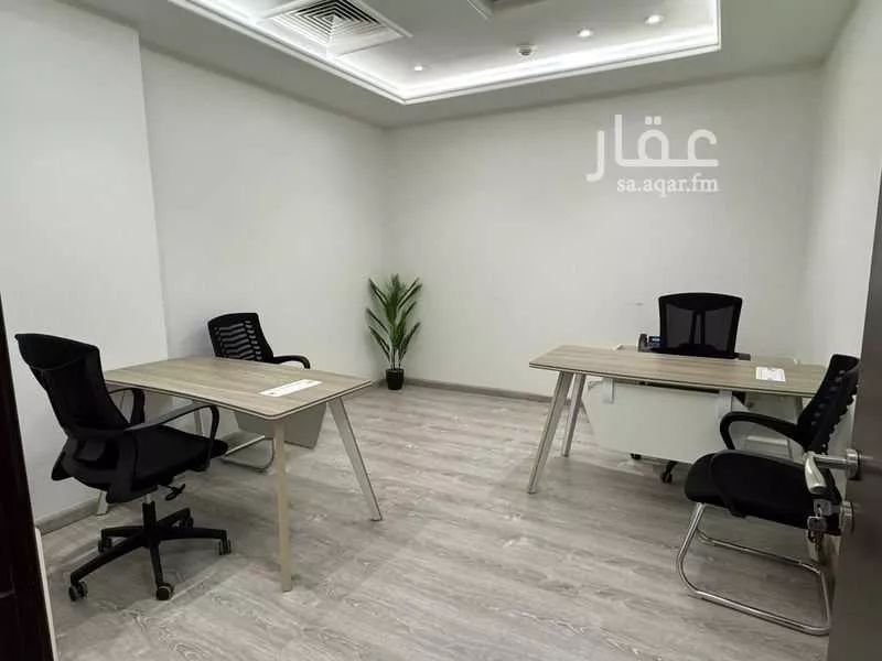 مكتب تجاري للإيجار في شارع طريق الملك فهد, حي العليا, مدينة الرياض, منطقة الرياض 1 صورة