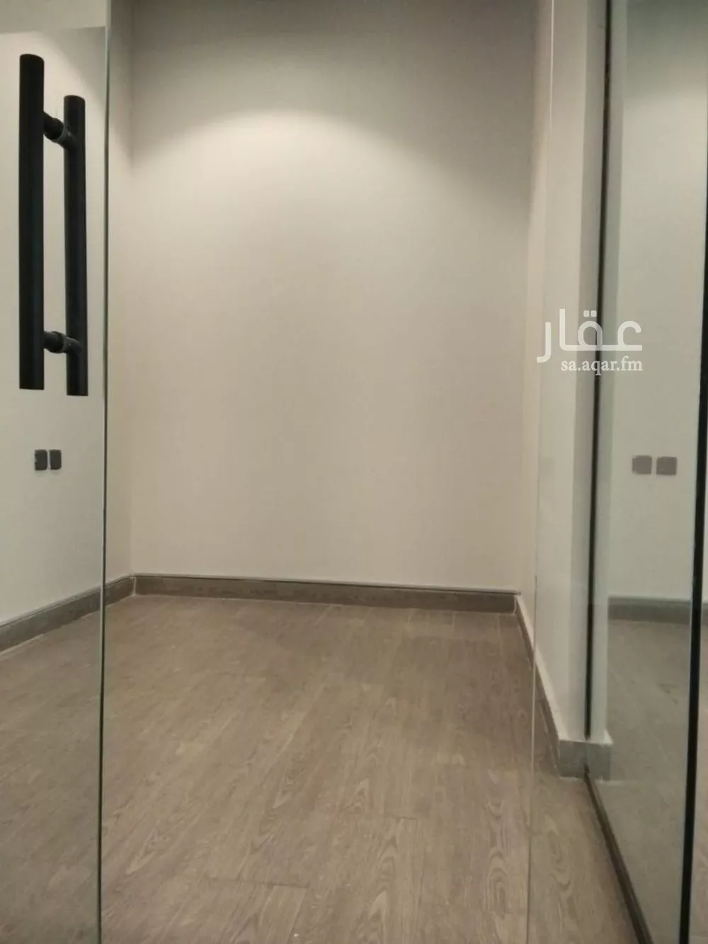 مكتب تجاري للإيجار في شارع عثمان بن عفان الفرعي, حي النرجس, مدينة الرياض, منطقة الرياض 1 صورة