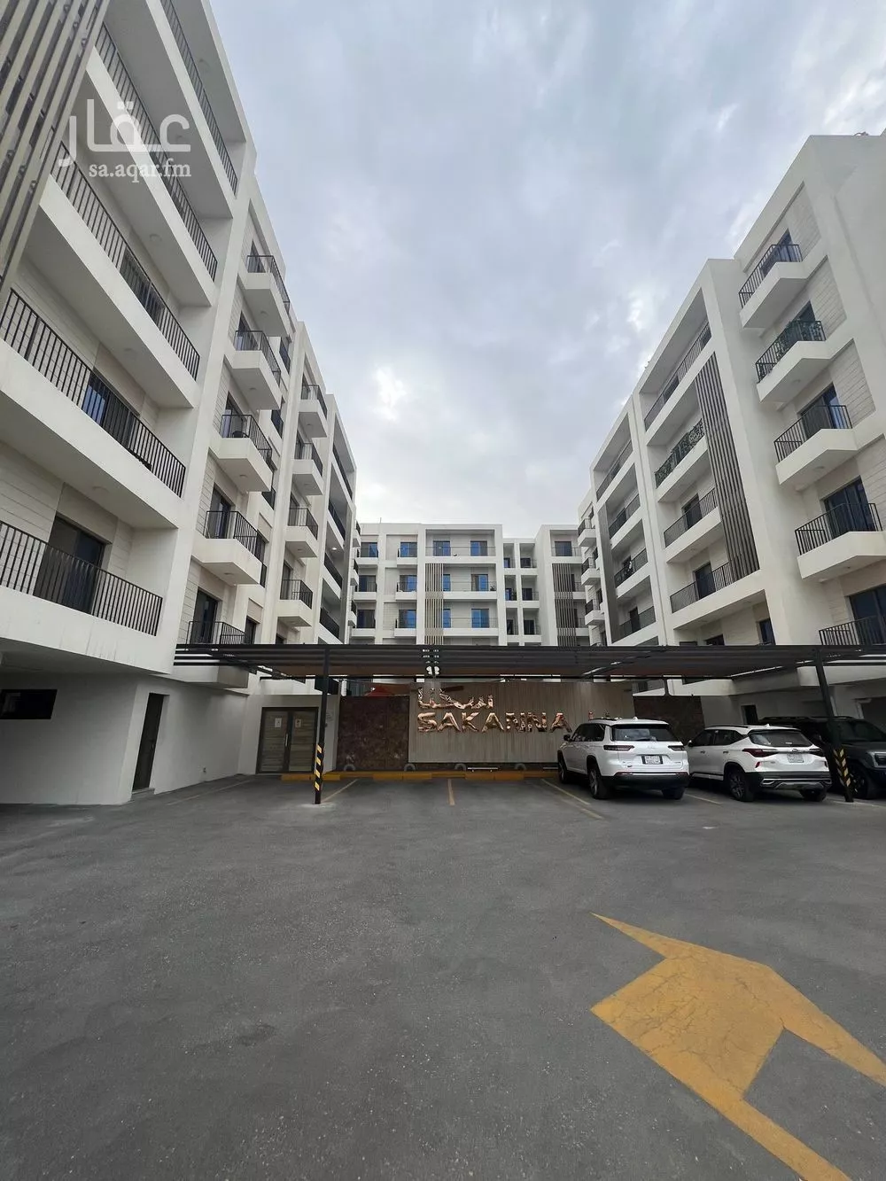 شقة للبيع في شارع 13ا, حي الحمراء, مدينة الخبر, المنطقة الشرقية 1 صورة