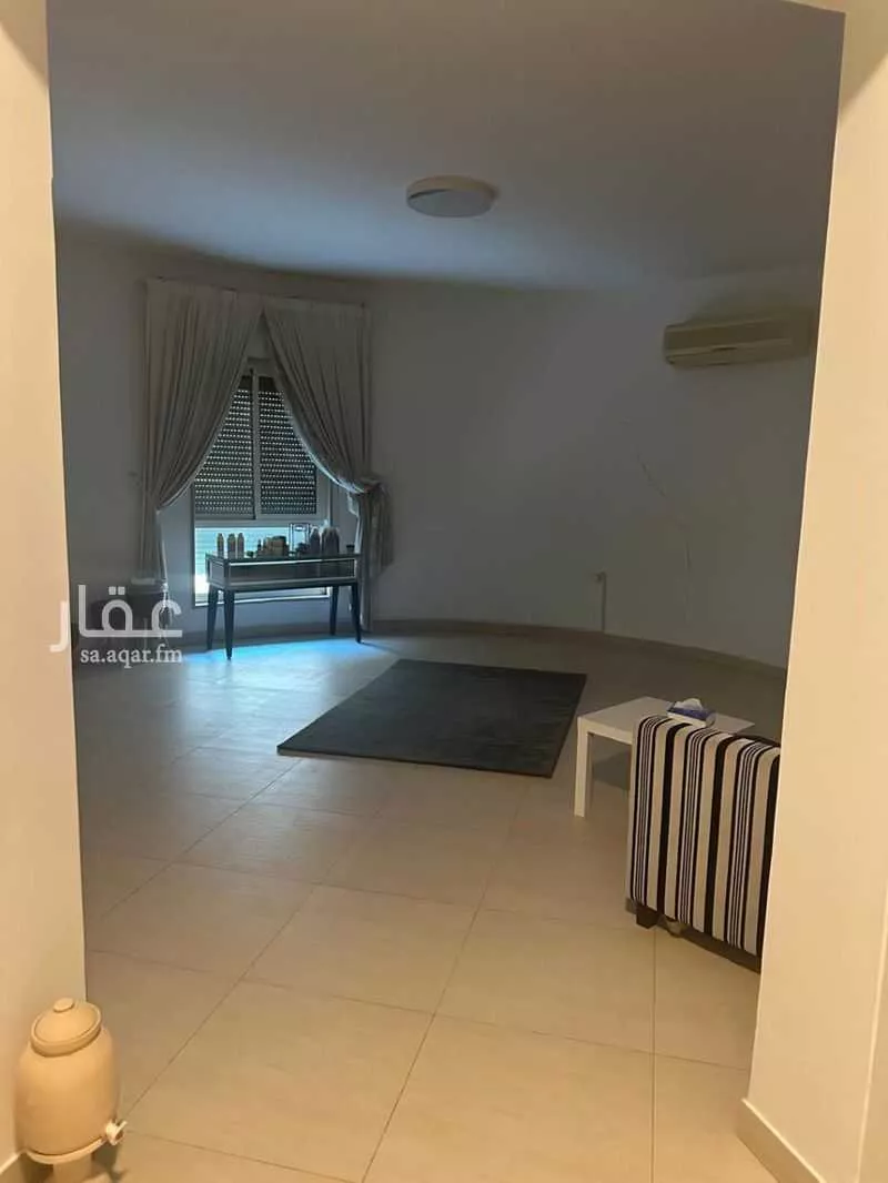 فيلا للإيجار في شارع السعادة, حي الياسمين, مدينة الرياض, منطقة الرياض 1 صورة