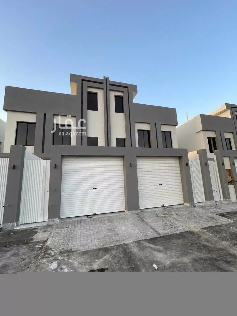 دور للبيع في شارع عبدالله بن أبي البركات, حي عكاظ, مدينة الرياض, منطقة الرياض 1 صورة