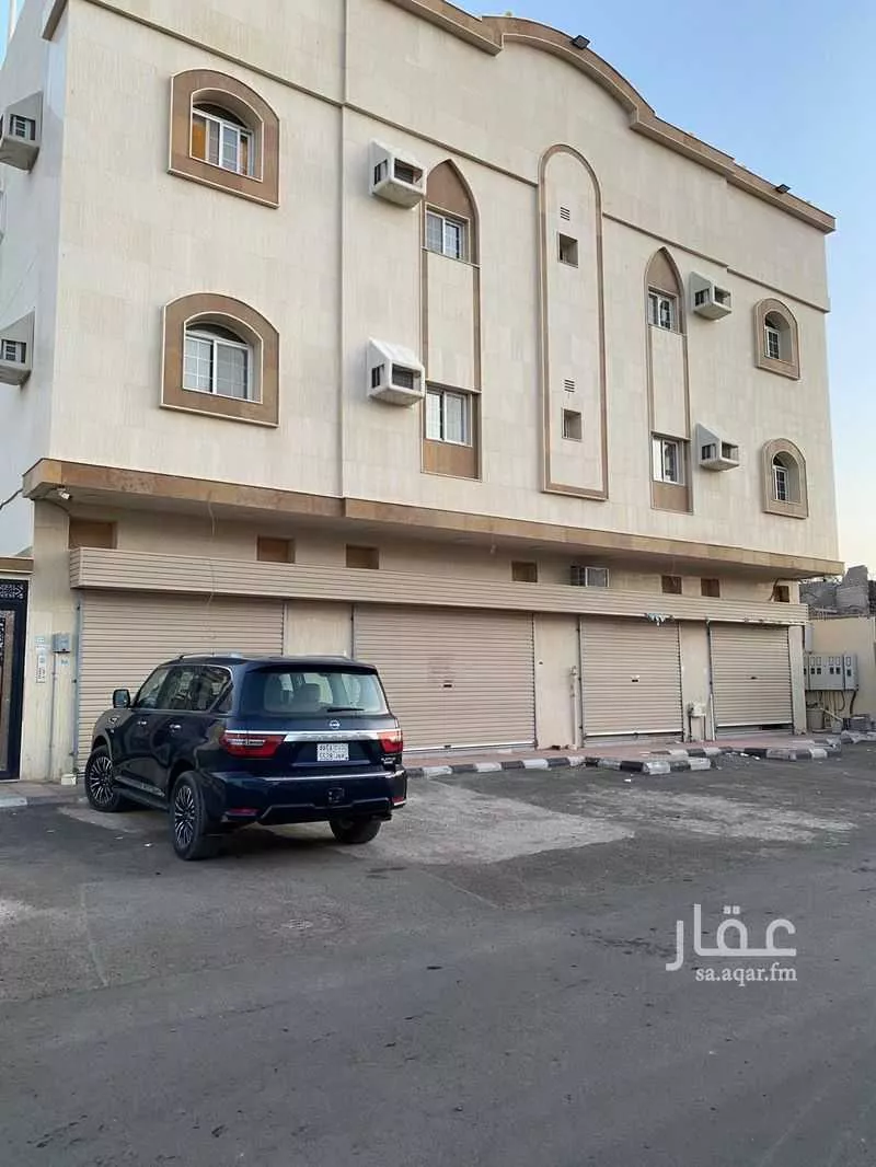 محل للإيجار في شارع عبدالله بن الربيع ، حي شظاة ، المدينة المنورة ، منطقة المدينة المنورة 1 صورة