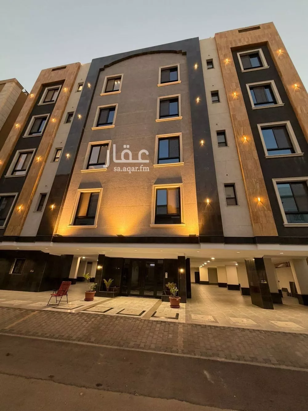 شقة للبيع في شارع رقيقه, حي النزهة, مدينة جدة, منطقة مكة المكرمة 1 صورة