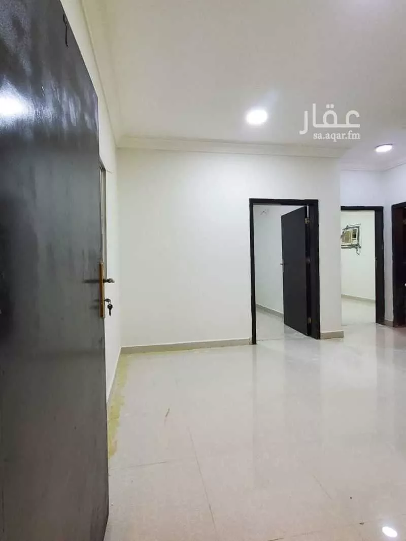 شقة للإيجار في شارع الطائف ، حي ظهرة لبن ، الرياض ، منطقة الرياض 1 صورة