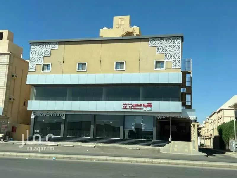 محل للإيجار في شارع عامر بن المنذر(رضي الله عنه), حي الحمدانية, مدينة جدة, منطقة مكة المكرمة 1 صورة