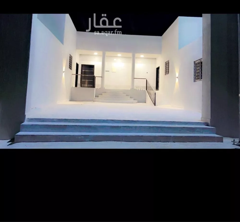 شقة للإيجار في شارع حصين بن بدر التميمي, حي المطار, مدينة العقيق, منطقة الباحة 1 صورة