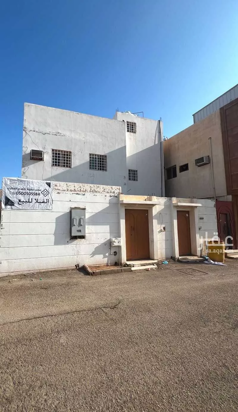 فيلا للبيع في شارع شارع الخزان, حي الديرة, مدينة البكيرية, منطقة القصيم 1 صورة