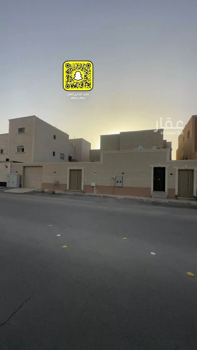فيلا للبيع في شارع محمد ابراهيم القاضي, حي الريان, مدينة عنيزه, منطقة القصيم 1 صورة
