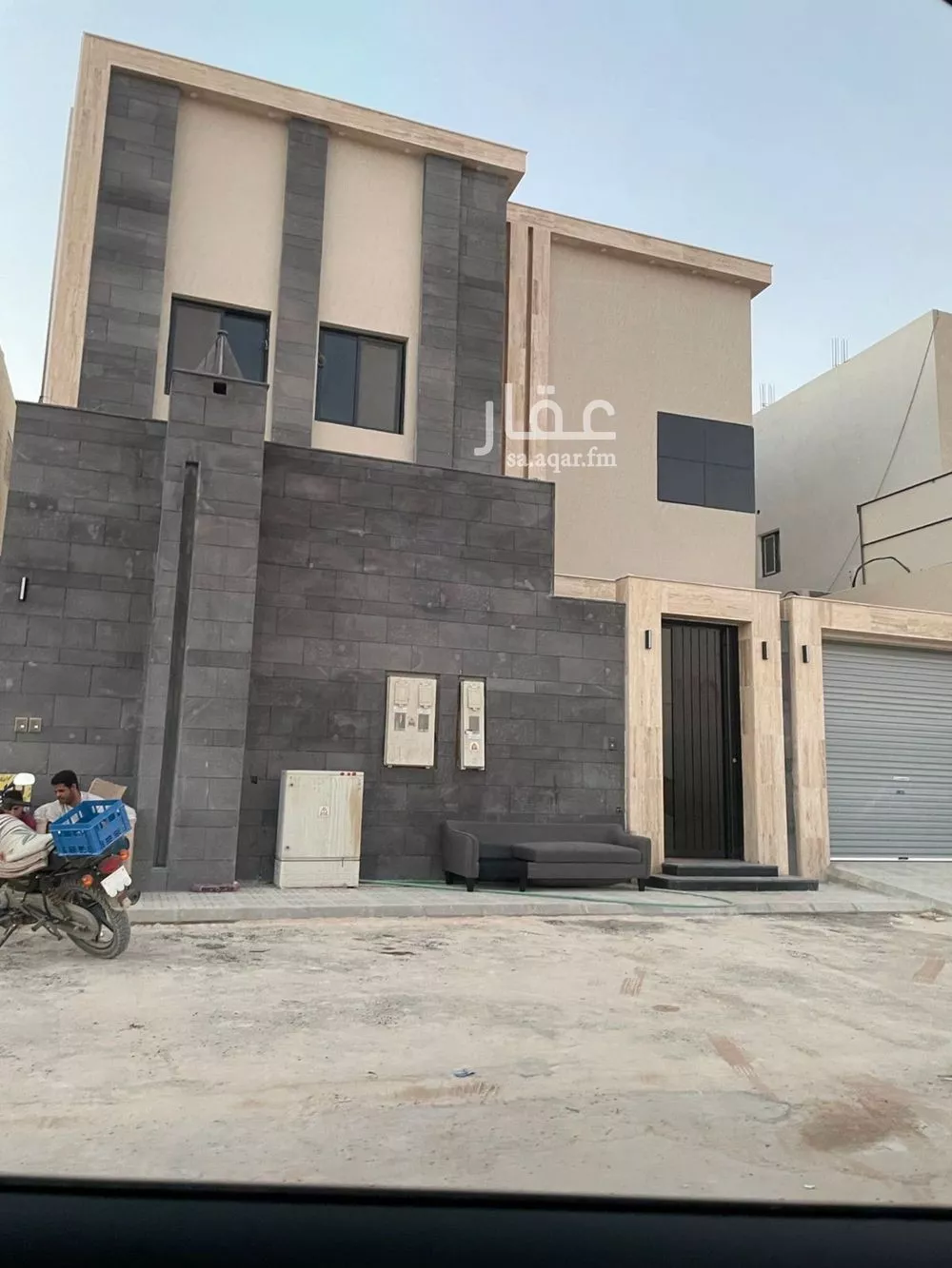 دور للبيع في شارع رقم 181, حي الجنادرية, مدينة الرياض, منطقة الرياض 1 صورة