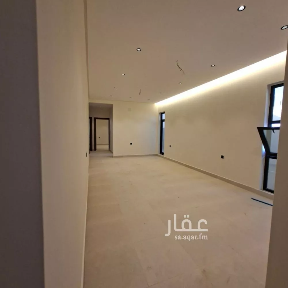 دور للبيع في شارع هلال بن المحسن الصائي, حي الرمال, مدينة الرياض, منطقة الرياض 1 صورة