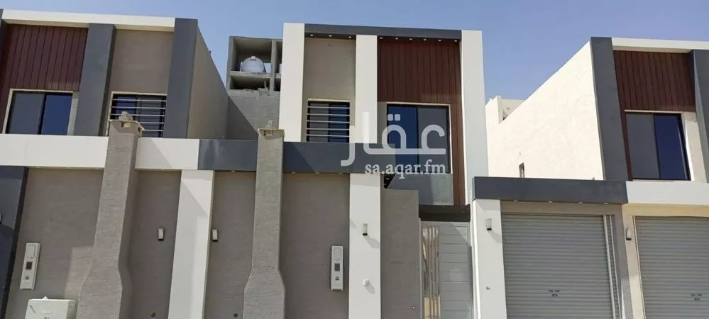فيلا للبيع في شارع هبة الله بن حامد, حي الرمال, مدينة الرياض, منطقة الرياض 1 صورة