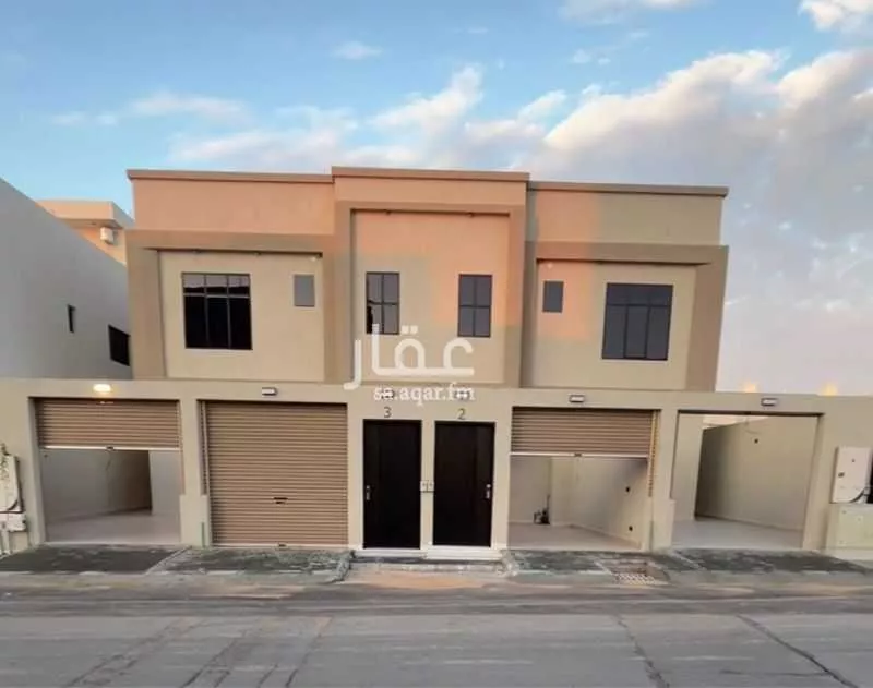 دور للبيع في شارع عنيزة, حي النخيل, مدينة بريدة, منطقة القصيم 1 صورة