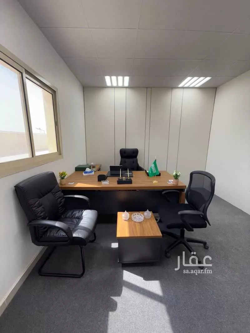 مكتب تجاري للإيجار في طريق ابي بكر الصديق ، حي النرجس ، الرياض ، منطقة الرياض 1 صورة