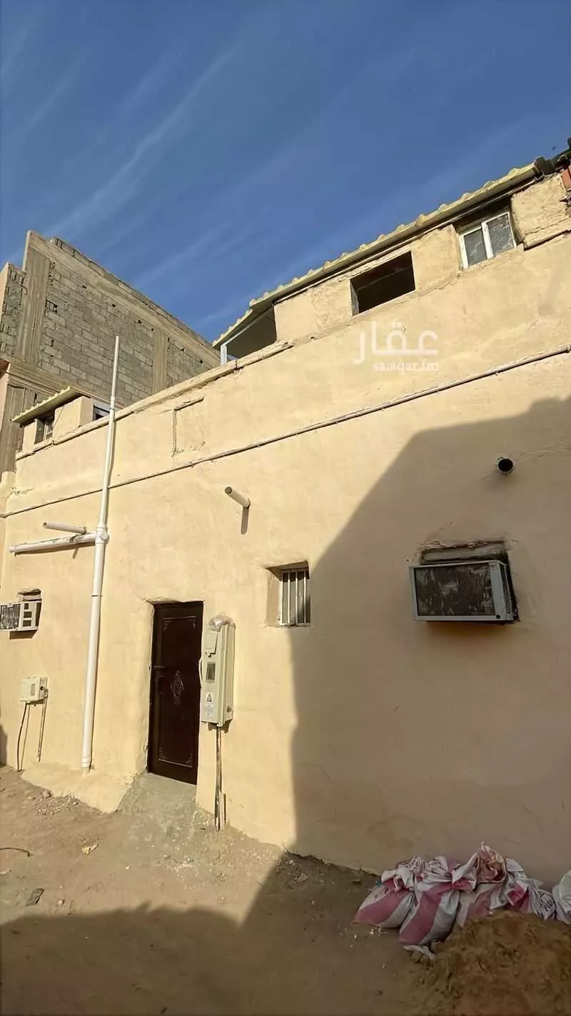عمارة للبيع في شارع الرفايع, حي العود, مدينة الرياض, منطقة الرياض 1 صورة