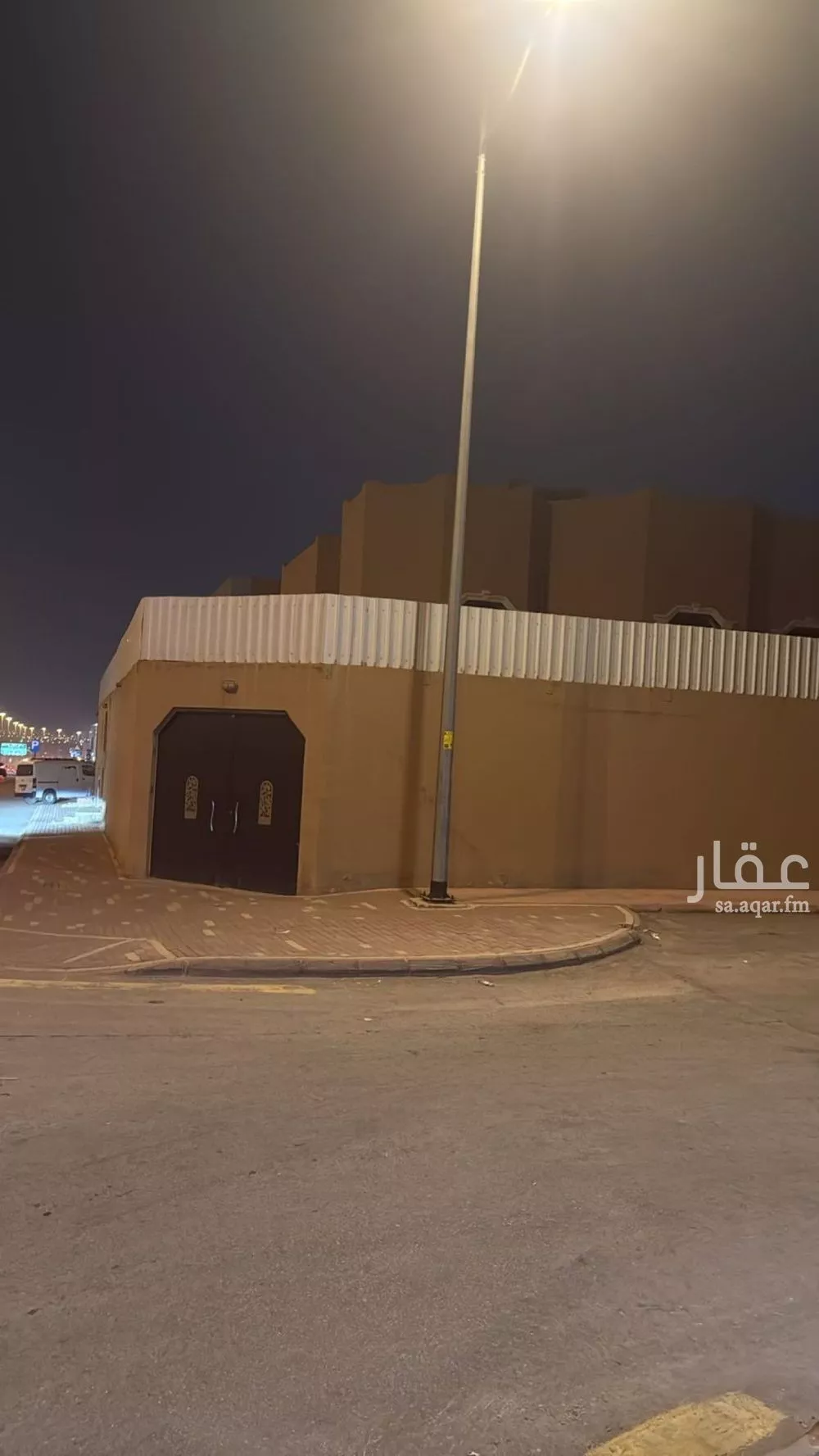 فيلا للبيع في شارع عرفات, حي بدر, مدينة الرياض, منطقة الرياض 1 صورة